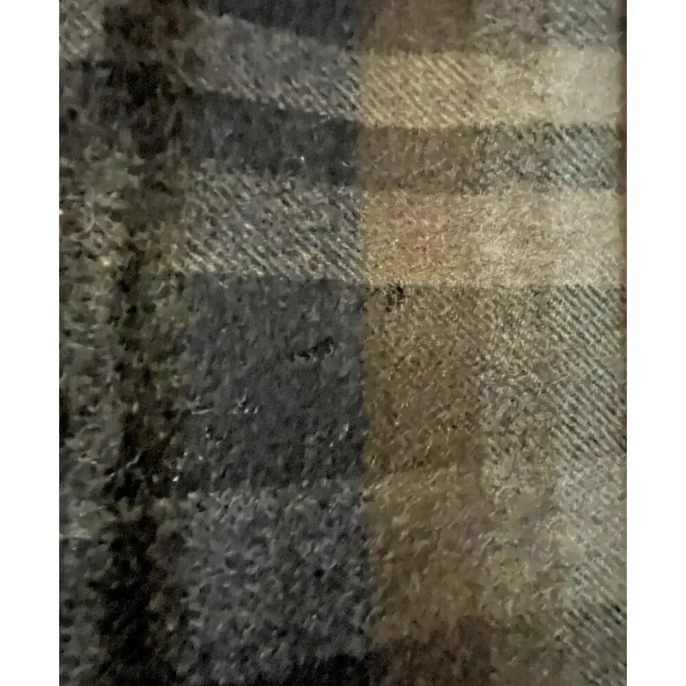 DKNY Luxury Blue/Gray  Plaid Scarf - 90% Wool 10% Cashmere - Made in Italy NWT